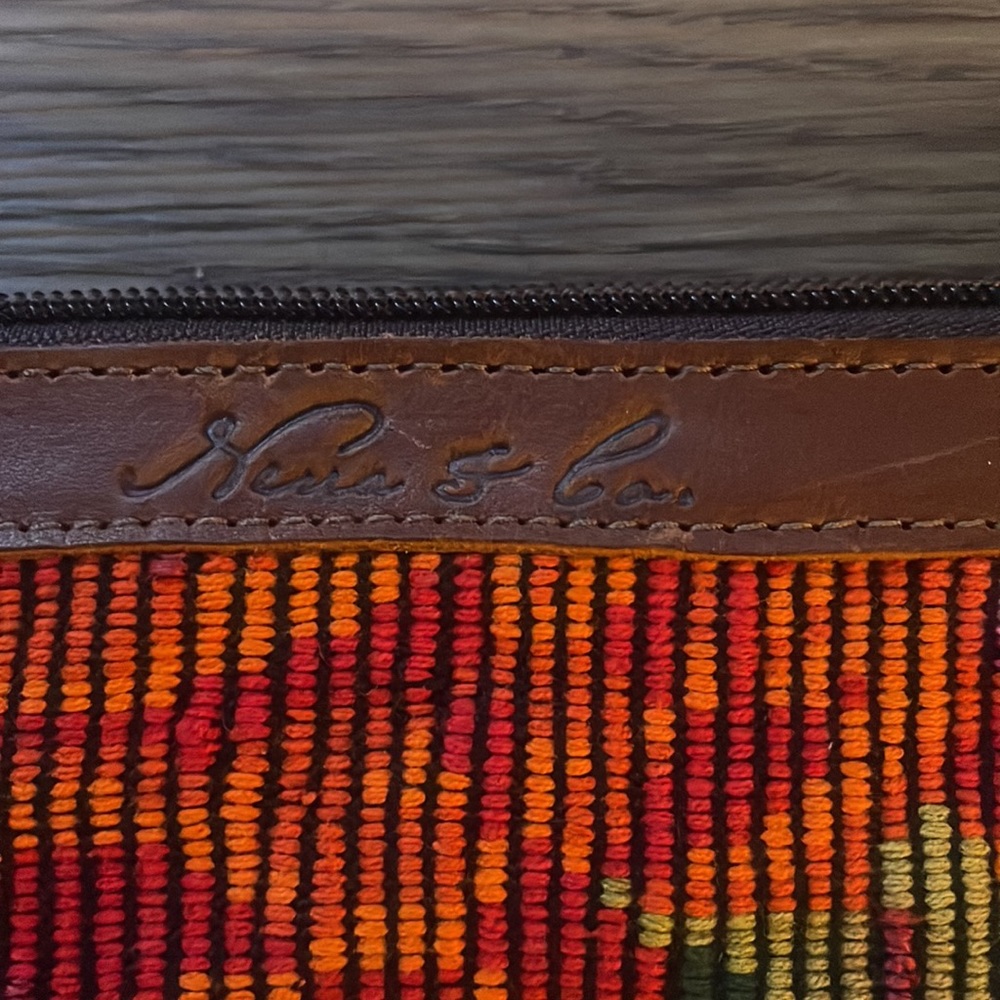 Nena & Co Floral Loomed Clutch/Wristlet - Picture 4 of 12